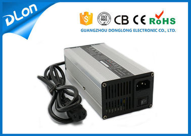 China cargador de batería de 110VAC/de 220VAC 360W 29.4V 10A para la máquina arrebatadora/la máquina del depurador del piso proveedor
