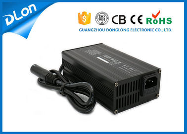 China Cargador de batería li-ion del donglong 2.5amp 3A 54.6V de Guangzhou para la venta al por mayor eléctrica de la fábrica de la batería 48v 13s de la bici proveedor